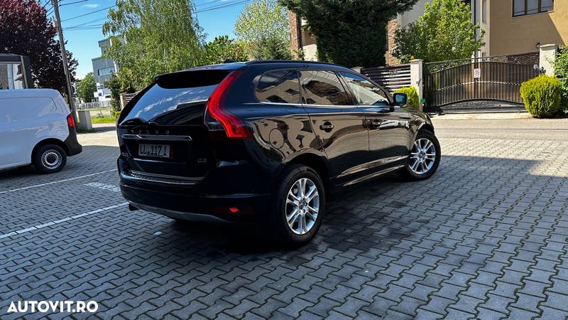 Volvo XC 60 D3 Geartronic Summum - 3