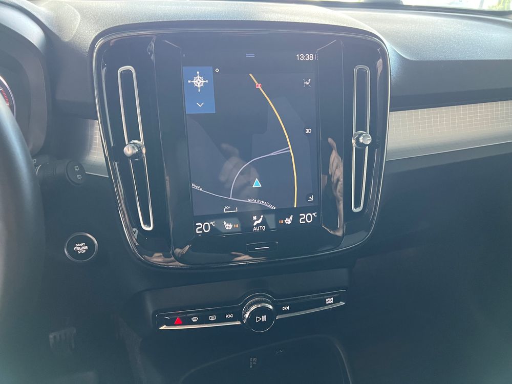 Volvo Xc-40