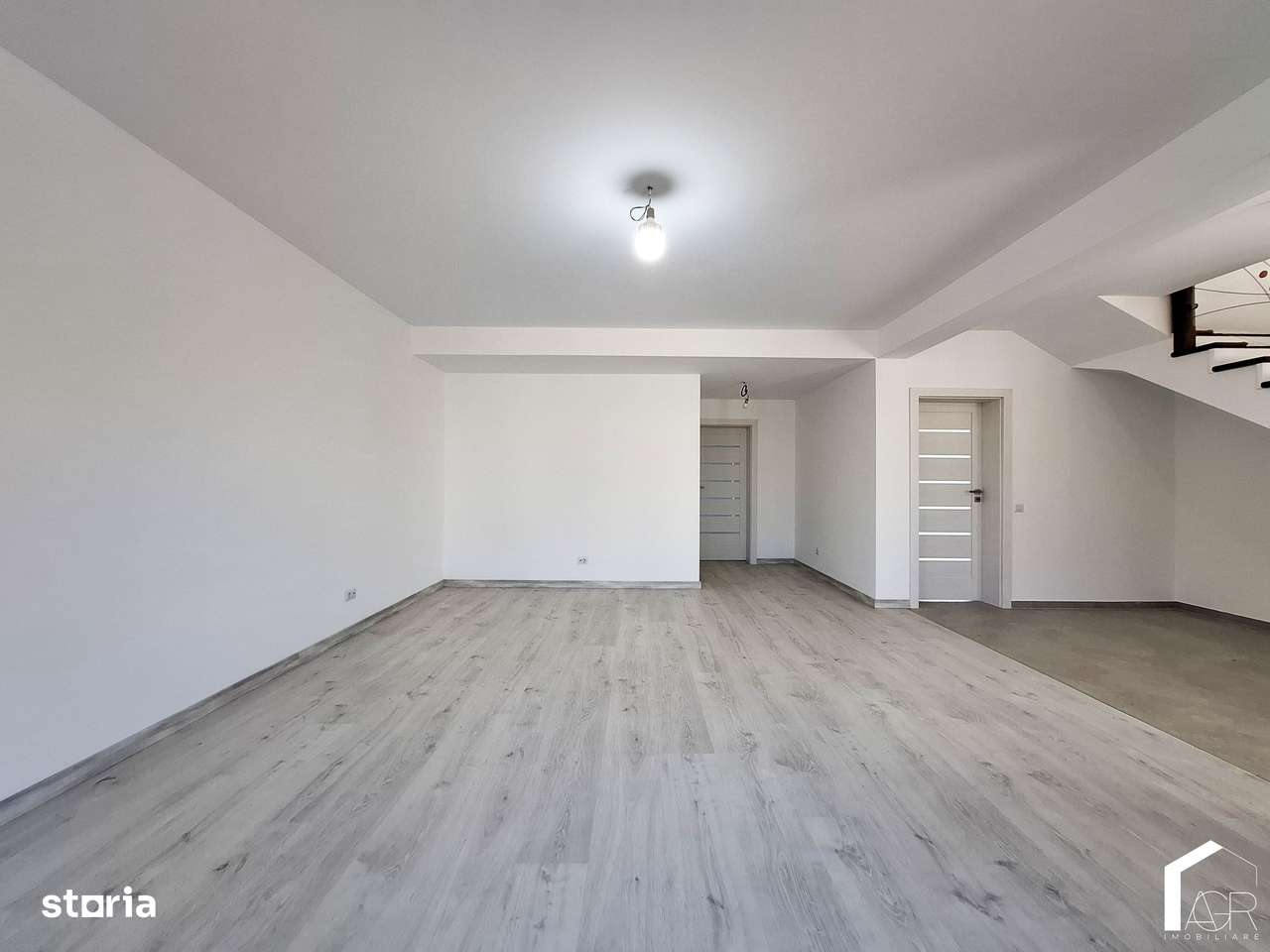 Vila P+1E, cu 5 camere, Paulesti - Imagine principală: 5/20