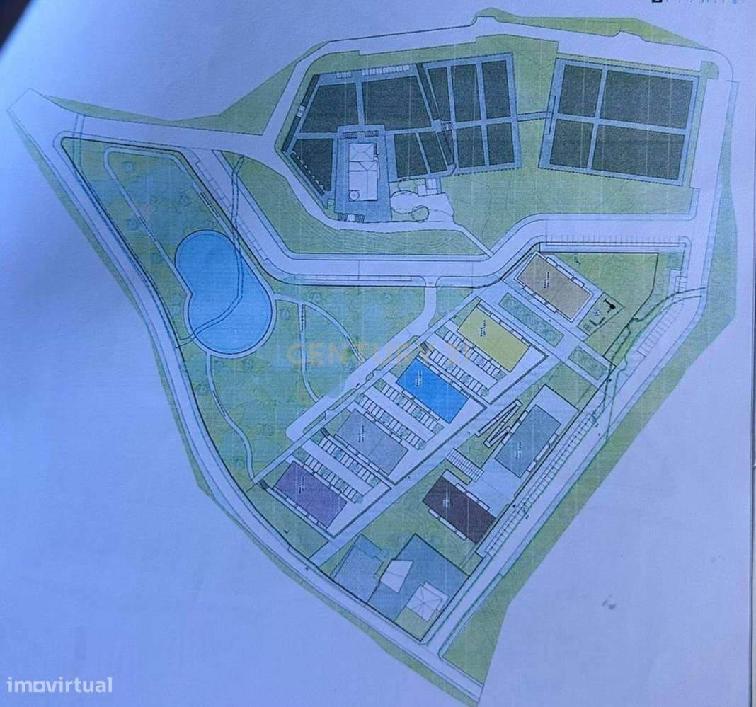 T0, Lugar de Corujeira, Vilar do Paraíso - Grande imagem: 3/4