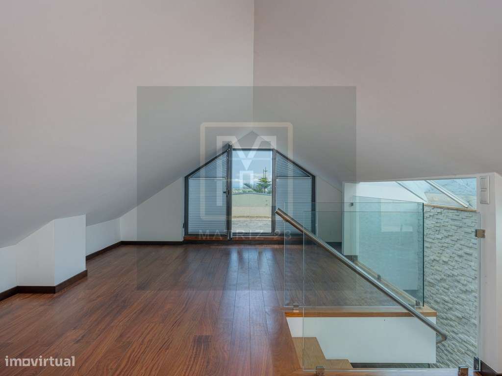 MORADIA T4+1 | 2 TERRAÇOS | LOGRADOURO | GARAGEM | PORTO-57