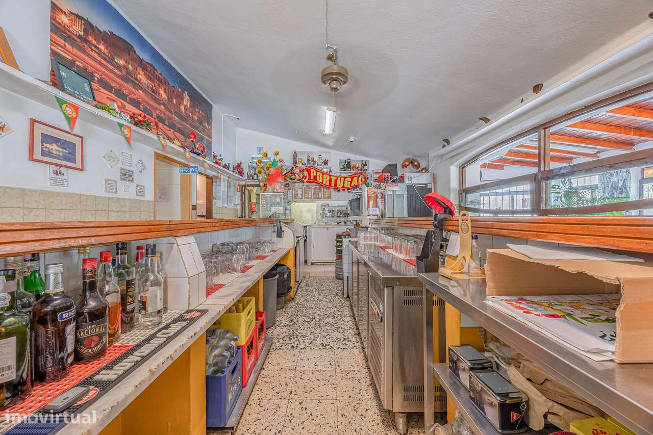 Trspasse de Espaço Comercial-11