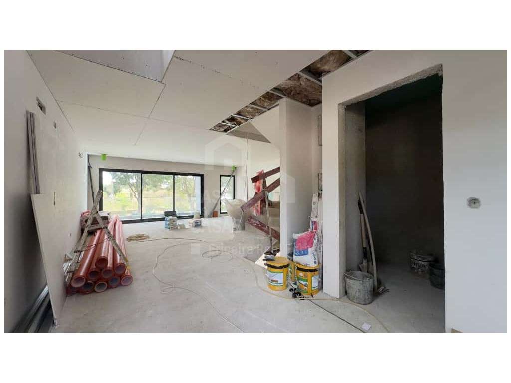 Vende Moradia T4 - Ericeira 2Km, A Casa das Casas-13