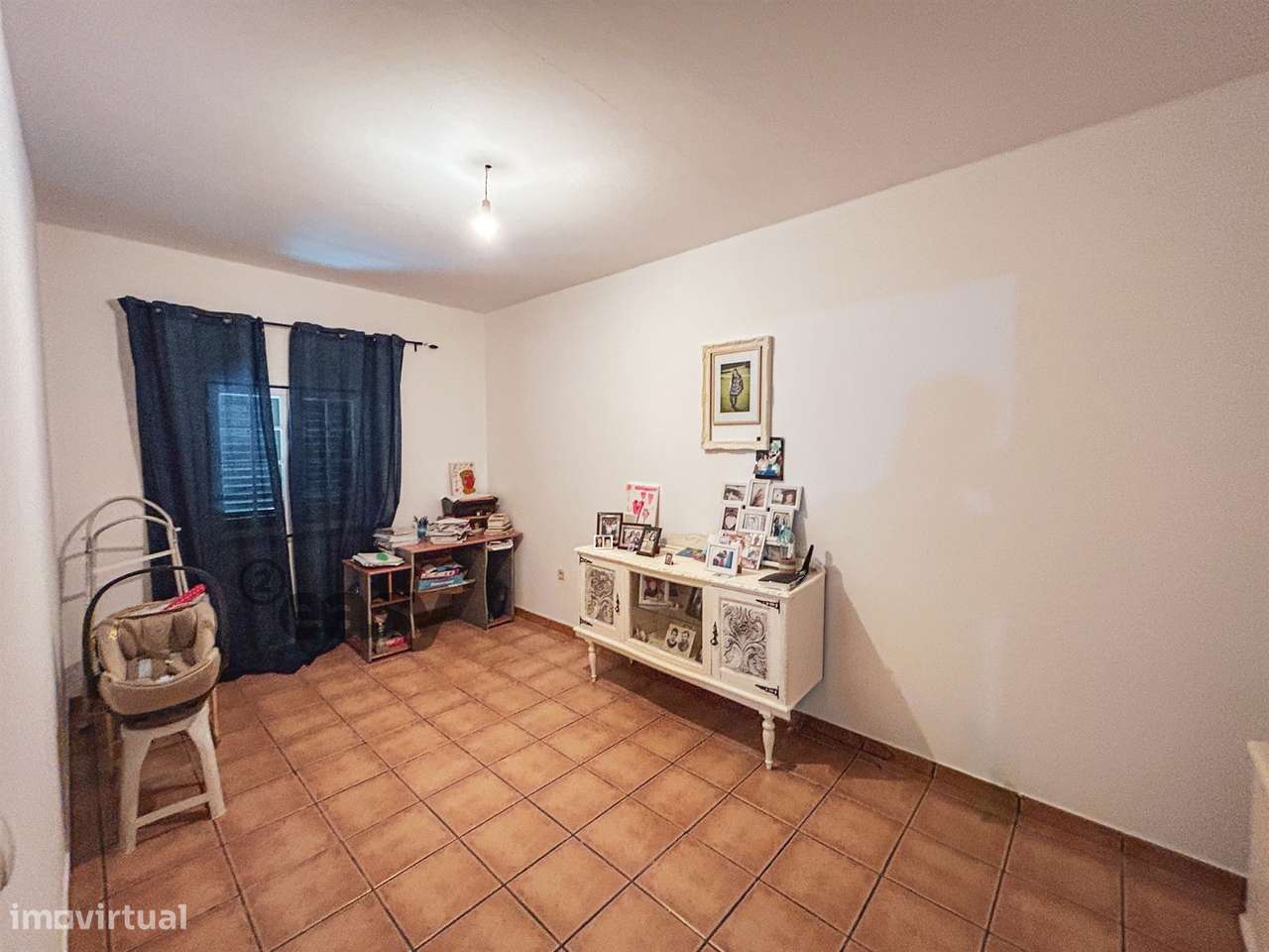 ÉVORA - Moradia T4 com Garagem Box e Logradouro em São Bartolomeu do O-11