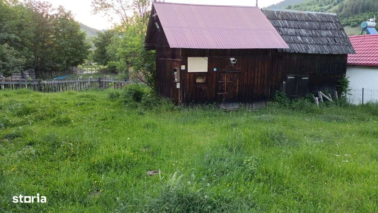 Casă de vânzare in Broșteni - Suceava-4