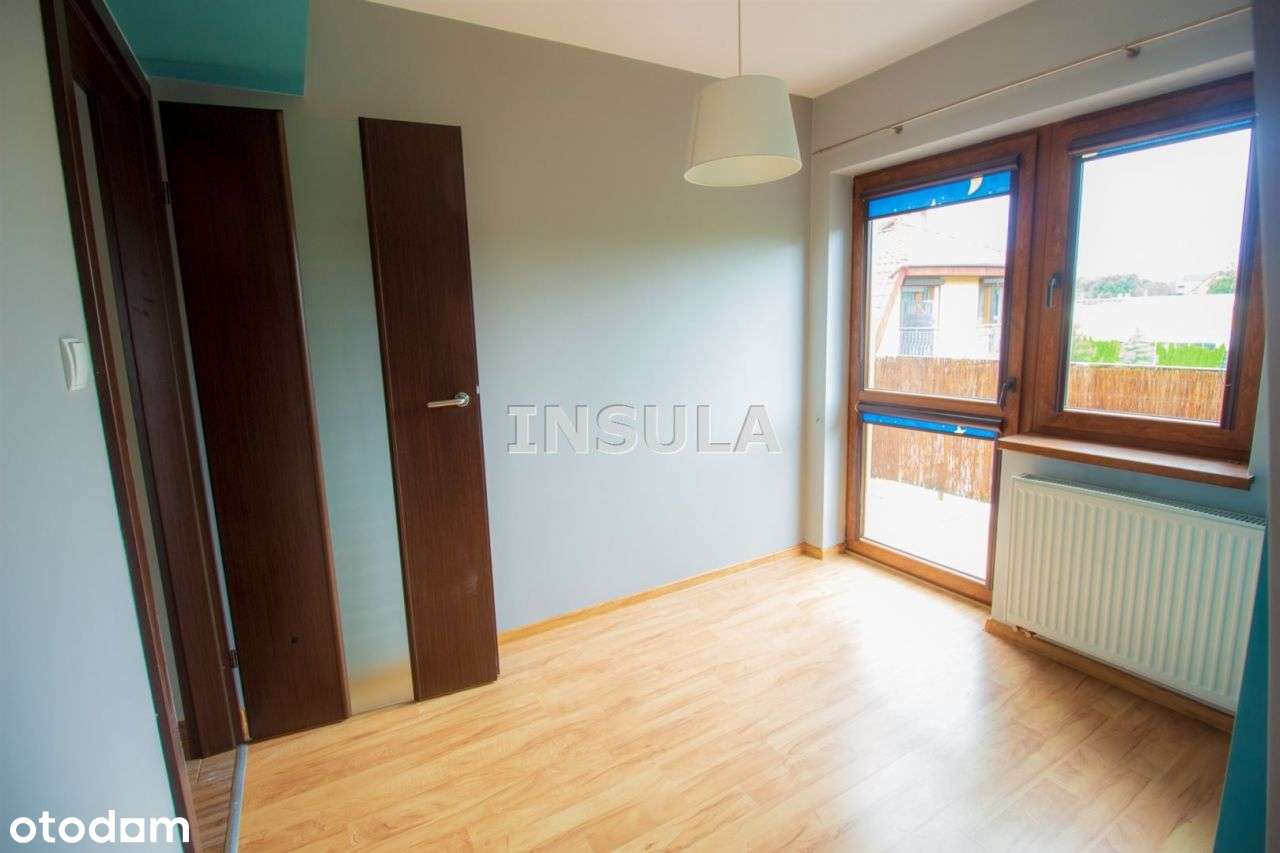 Mieszkanie przy trzebnickich stawach-9