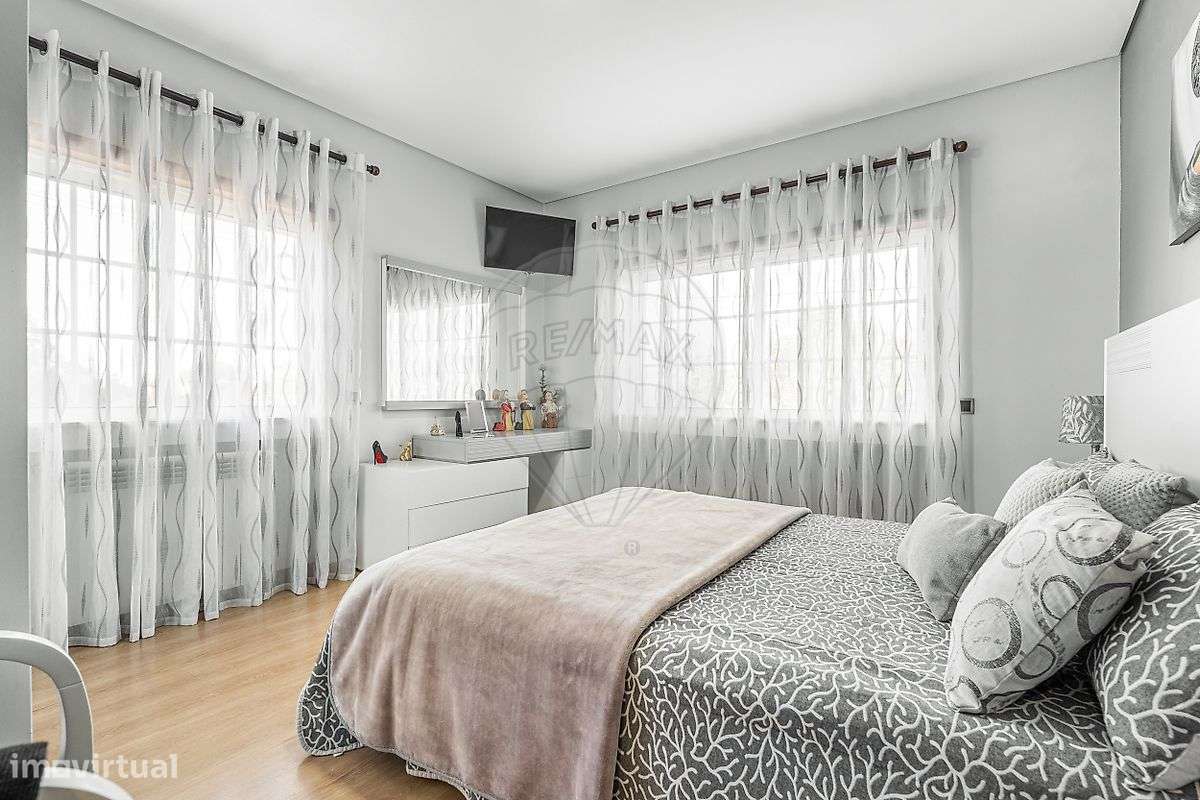 Moradia T5 para venda-21