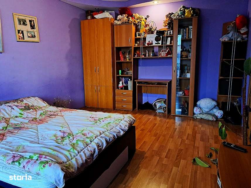 Comision 0%, Apartament 2 camere decomandat, parcare CF, str Eroilor-3