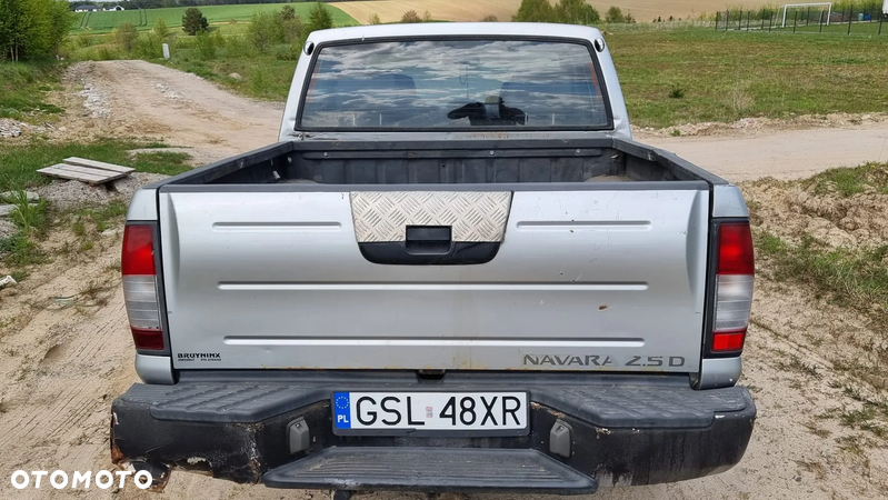 Nissan Pickup 2.5 TDi Comfort - 4