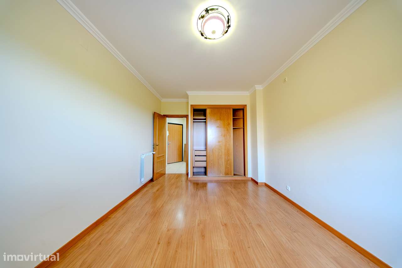 Apartamento T2 Venda em Almeirim,Almeirim-12