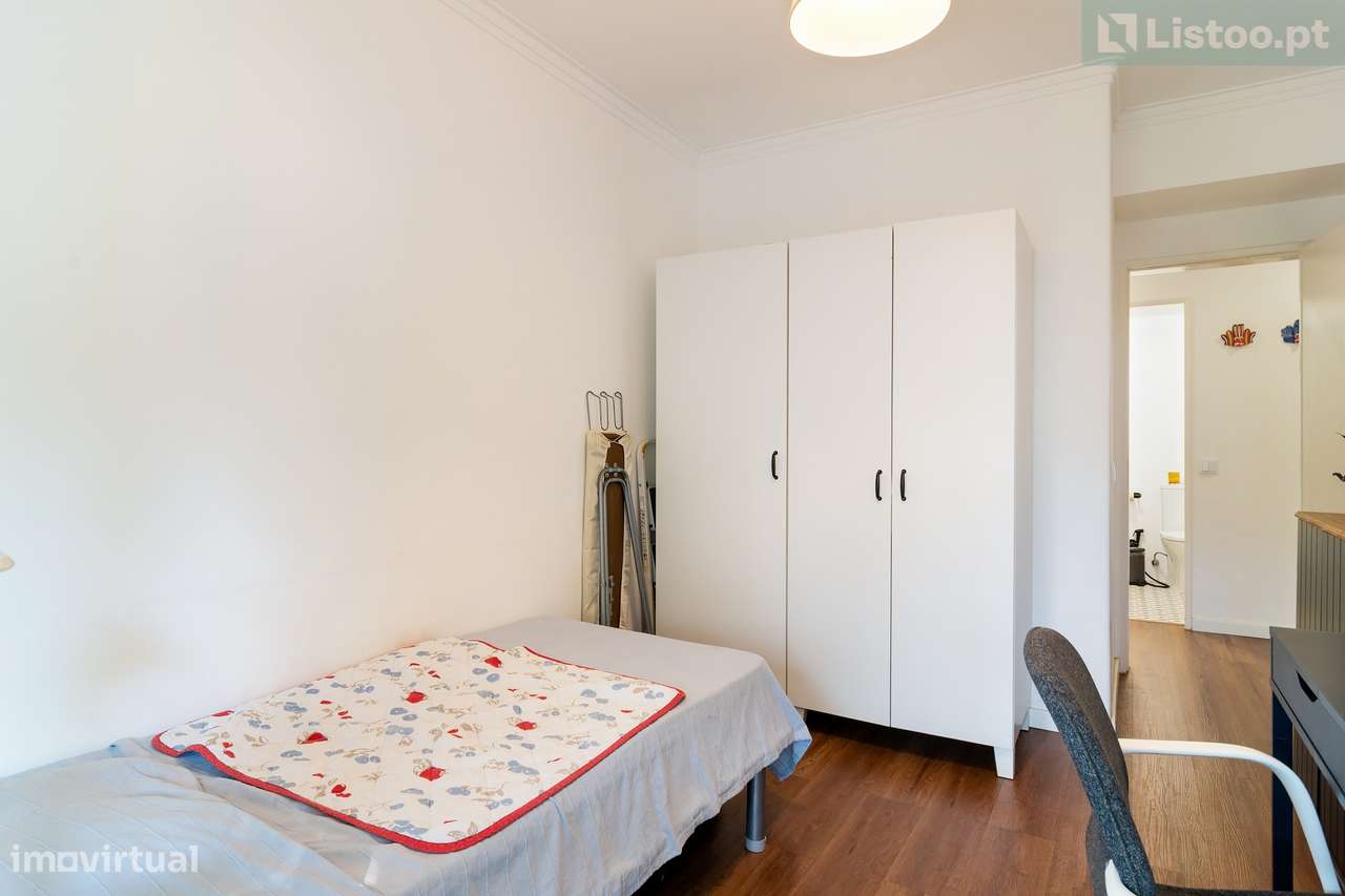 Apartamento T3 à Venda em São Miguel das Encostas – Carcavelos-13