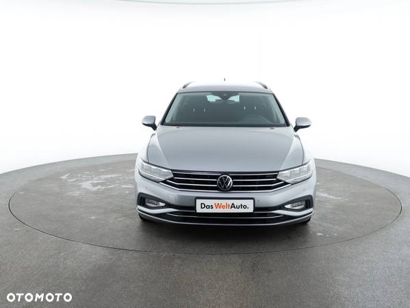 Volkswagen Passat 2.0 TDI EVO Business DSG - 2