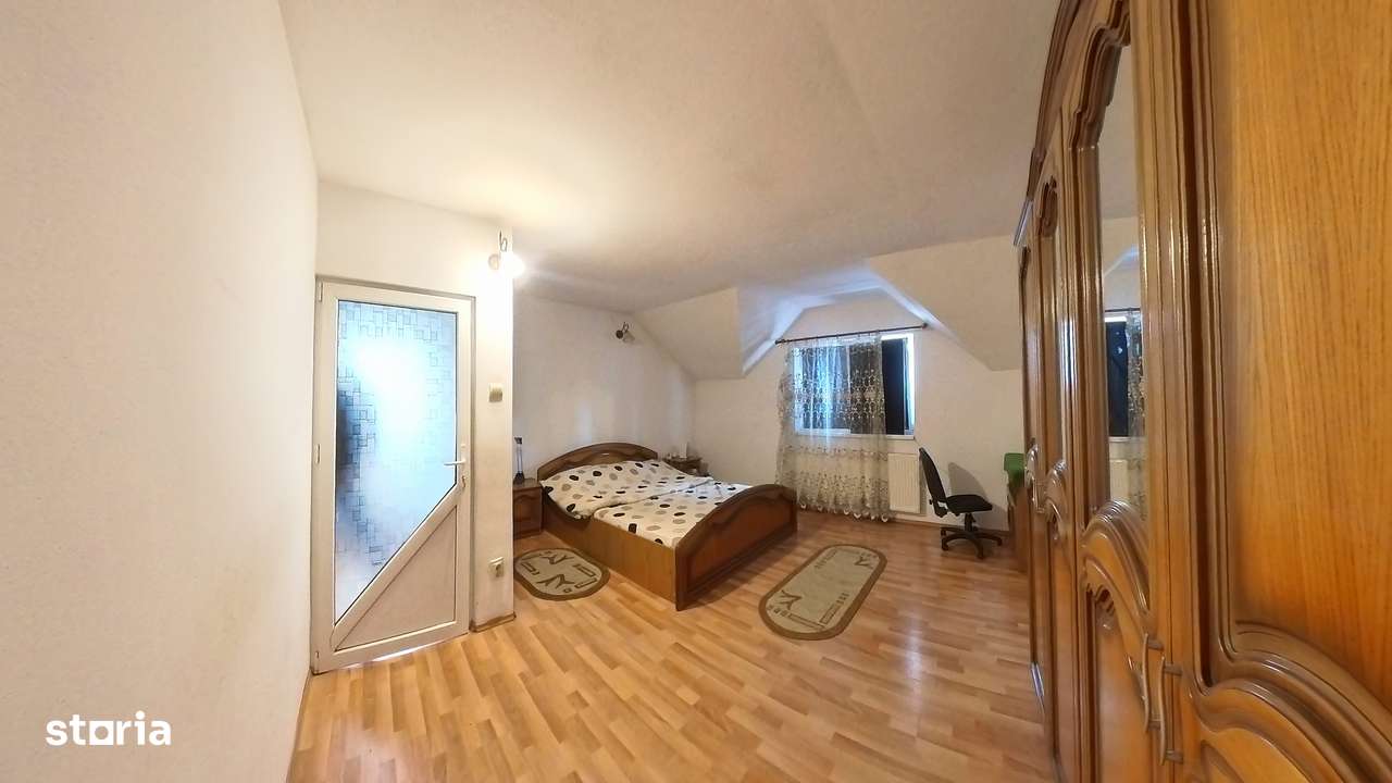 Casă spațioasă cu 6 camere si 2 garaje de 194 mp, în Tractorul, Brașov-6