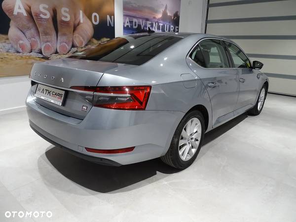 Skoda Superb 1.5 TSI Ambition DSG - 4