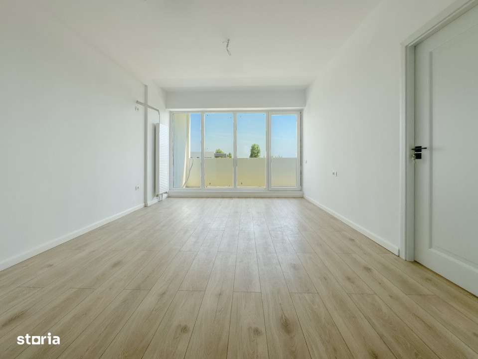 Apartament cu 2 camere deosebit in Mamaia Nord la doar 250m de plaja - Imagine principală: 3/11