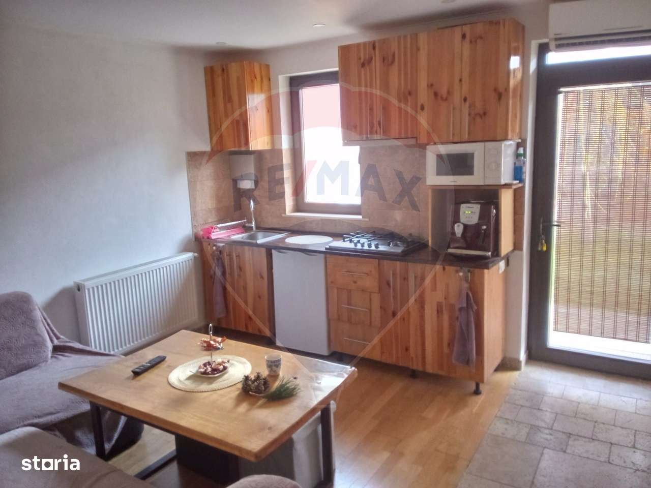 Casă de vanzare in Eforie Sud la 50m de plaja - Imagine principală: 4/20