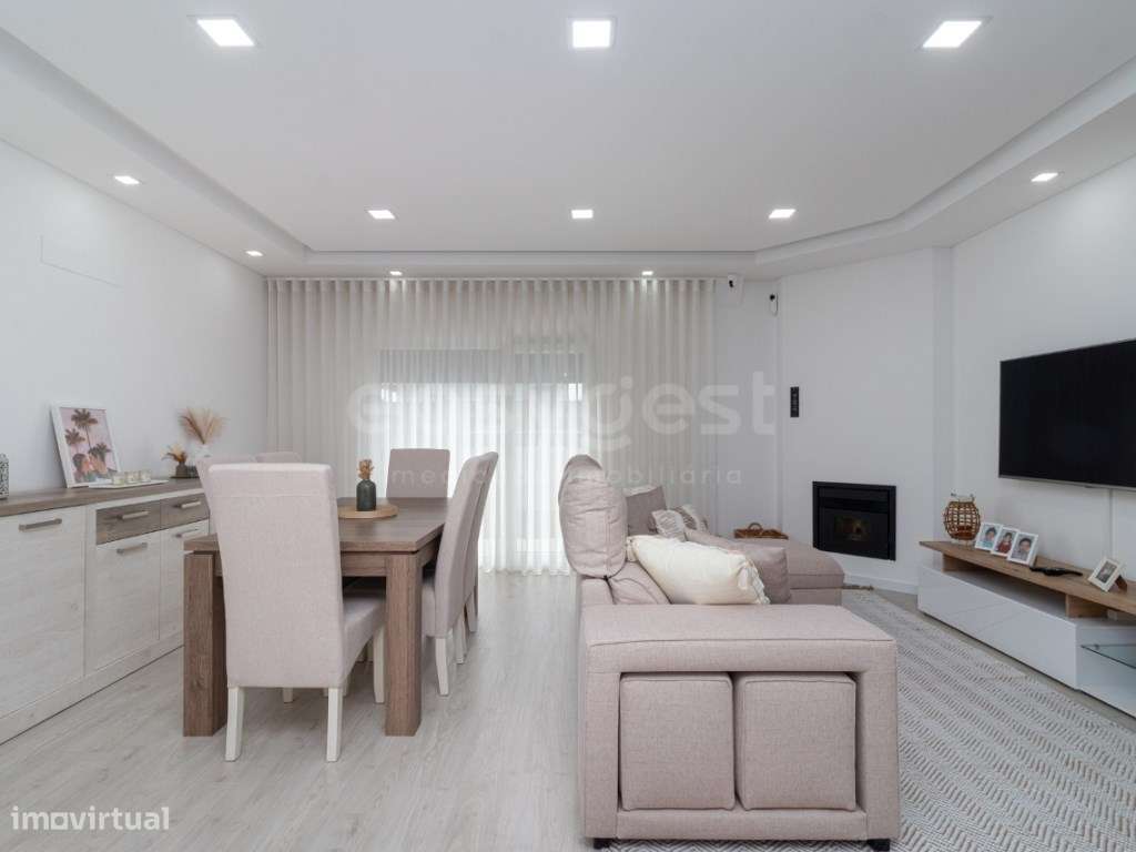 Moradia T4+1 em Fernão Ferro c/ 200m2 - Grande imagem: 5/41