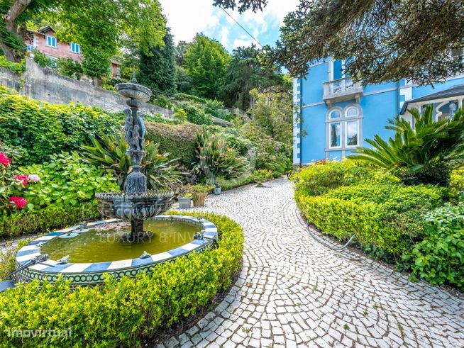 Moradia T10 no Centro Histórico de Sintra-9