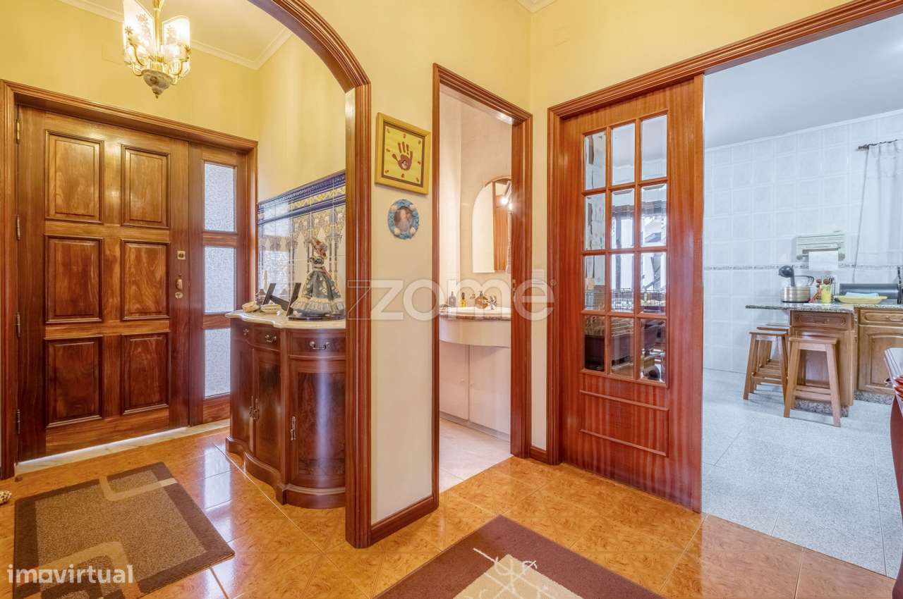 Moradia T3 com jardim, garagem e sótão - Valbom, Gondomar - Grande imagem: 4/55