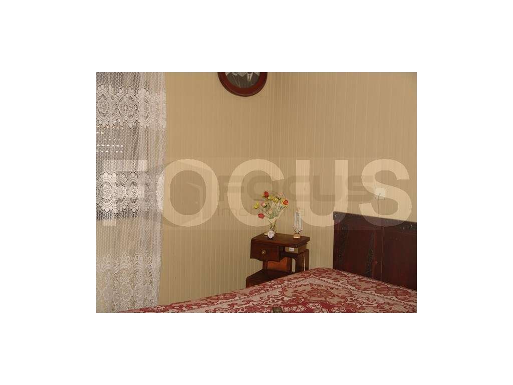 Moradia para venda - Grande imagem: 4/5