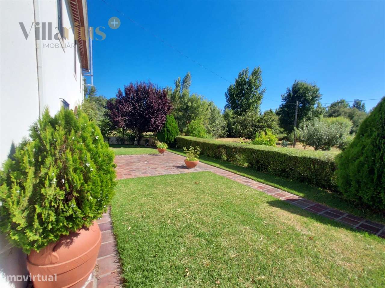 Moradia T4 senhorial c/ terreno entre Tomar e Fátima-6