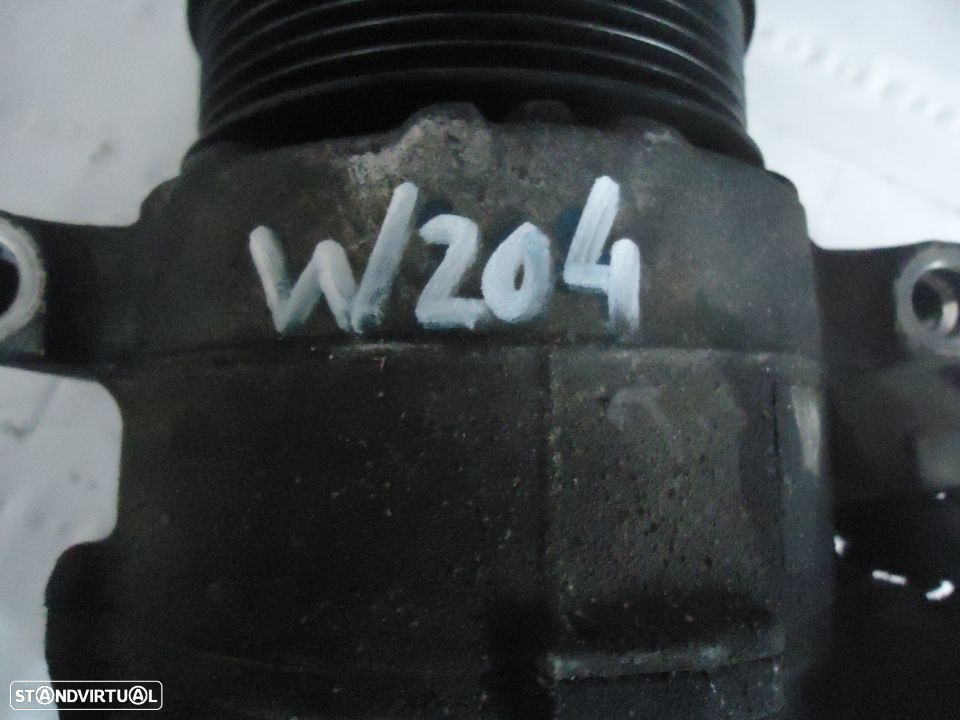 Compressor AC Mercedes W204 - 3