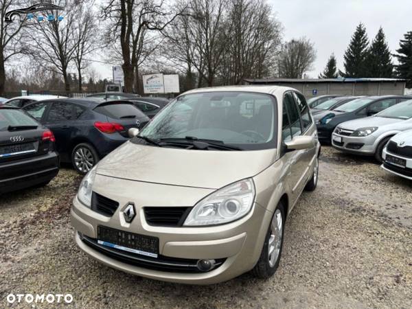 Renault Scenic 1.9 dCi FAP Avantage - 3