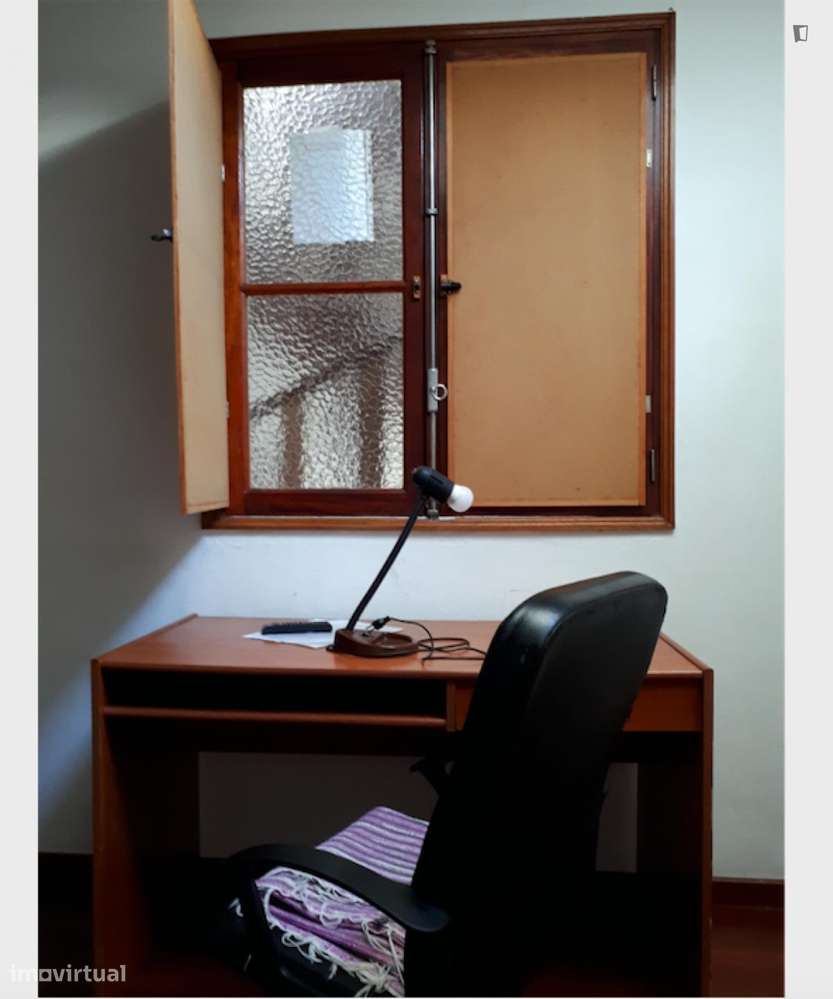 Quarto - localizado em Montes Claros Coimbra - Grande imagem: 4/20