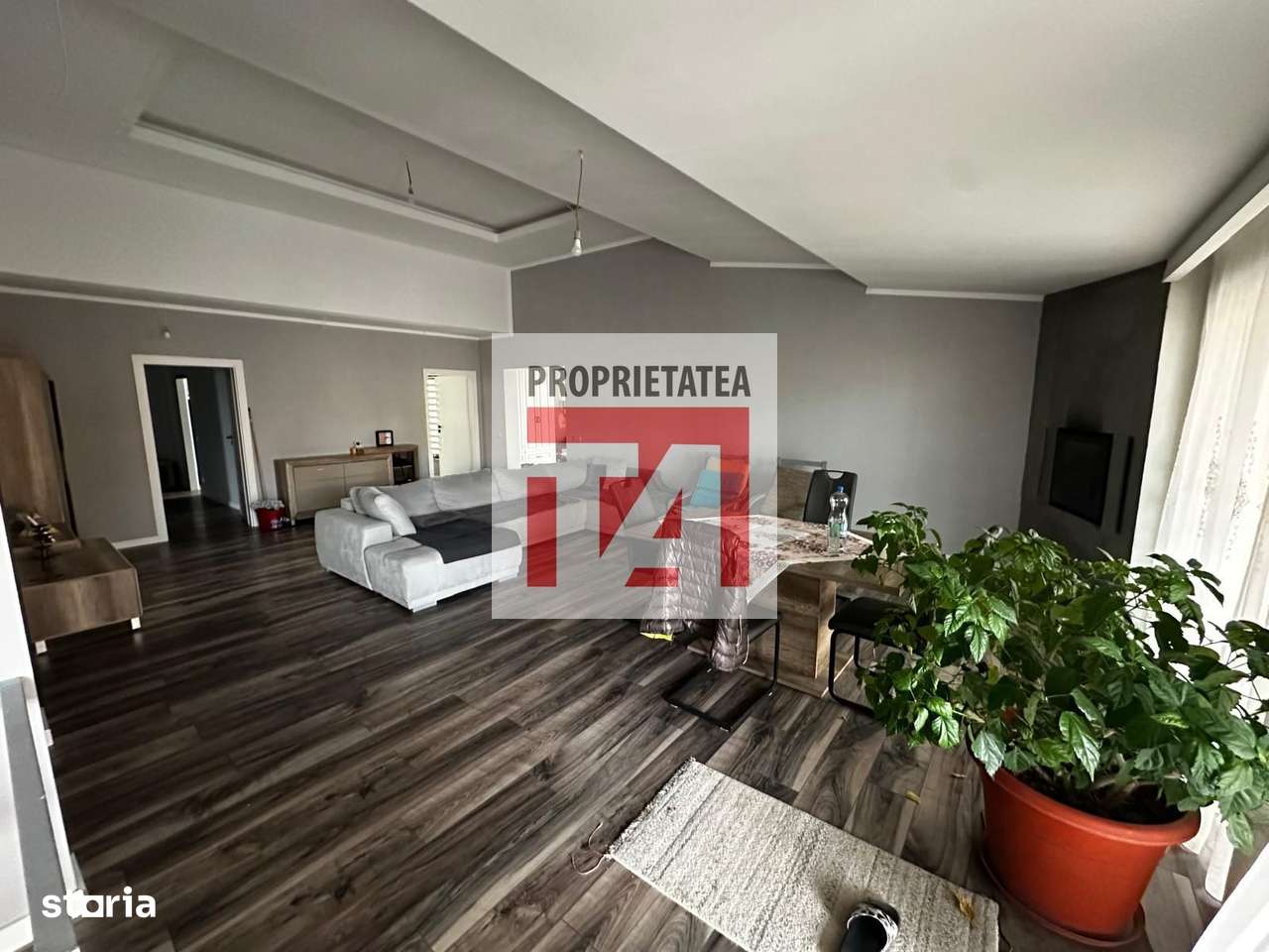 Casa deosebita in Satu Nou De Jos-4