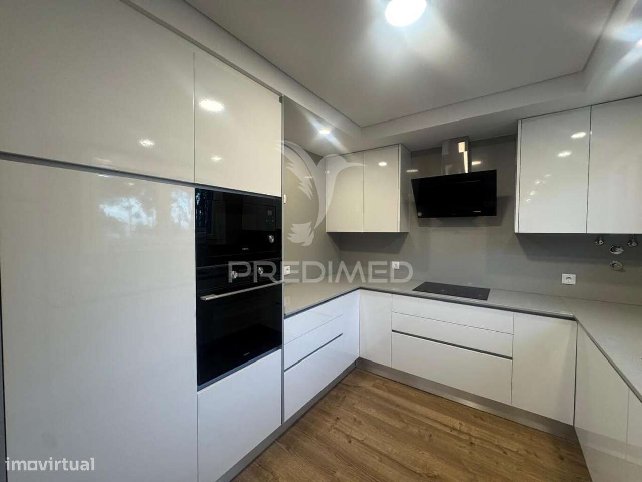 Moradia T3 Contemporânea com Piscina Privativa – Lagoa de Albufeira - Grande imagem: 5/40