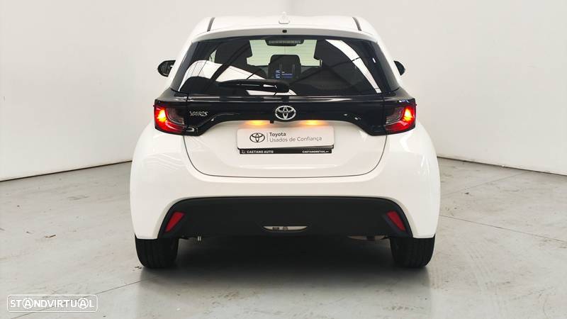 Toyota Yaris 1.0 VVT-i Comfort Plus - 4