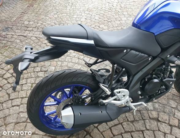 Yamaha MT - 8