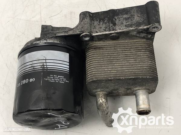 Copo filtro de óleo + Radiador de óleo Usado FORD TRANSIT CONNECT 1.8 TDCi | 06.... - 2