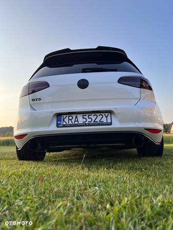 Volkswagen Golf VII 2.0 TDI BMT GTD - 10