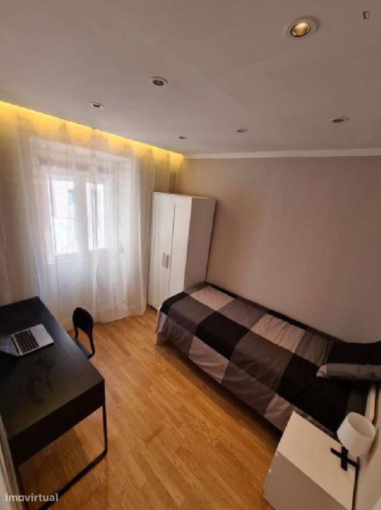 Quarto - localizado em Penha de França Lisbon - Grande imagem: 5/10