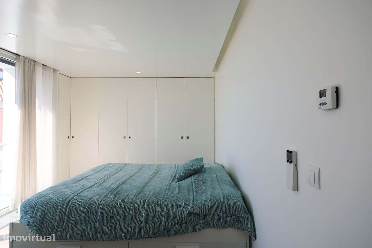 Moradia T4 com  piscina e jardim em zona privilegiada, Charneca da Cap-20