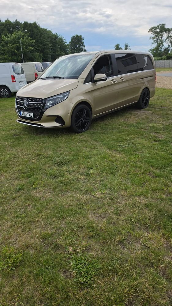 Mercedes-Benz V II 300 d extralang 4Matic 9G-TRONIC 2025