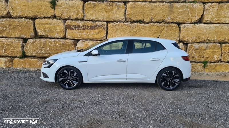 Renault Mégane 1.5 Blue dCi Intens EDC - 3