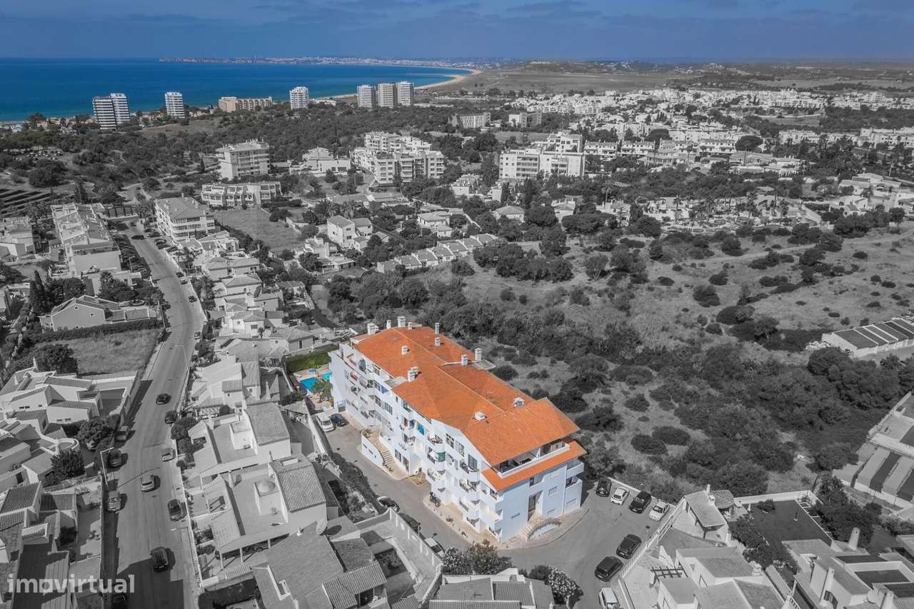 Garagem em Box com 55 m2 no Edifício Mira Alvor – Rés do chão - Grande imagem: 4/16