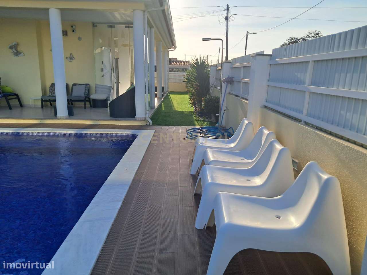 Moradia T4 com Piscina de Água Salgada | Quinta de Valadares-2