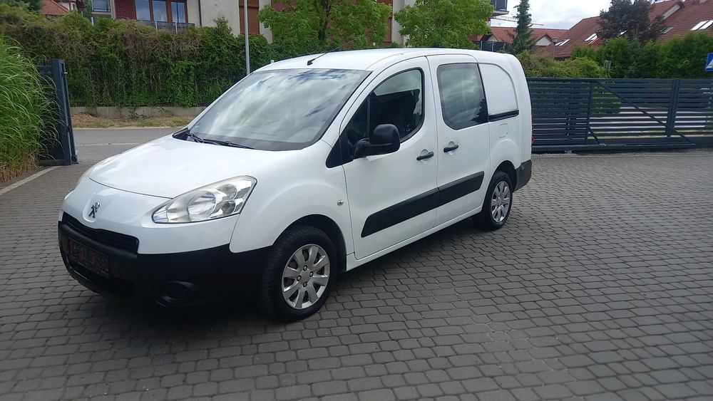 Peugeot Partner II (2008-2019) L2 Presence 2012