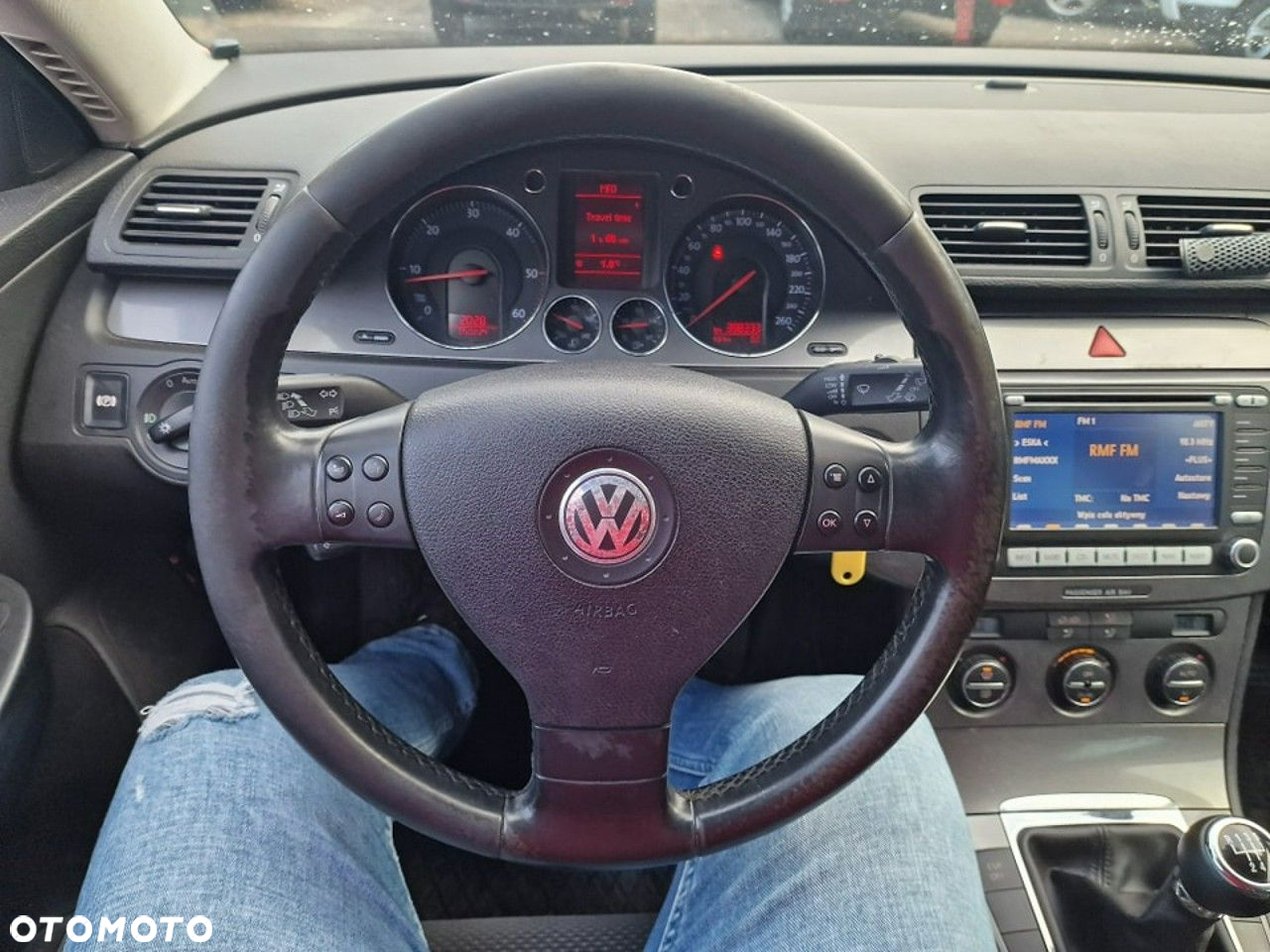 Volkswagen Passat 1.9 TDI Trendline - 8
