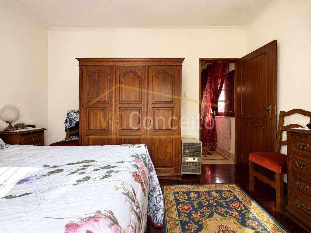 Moradia T3 em Porto Mendo - Tomar-17