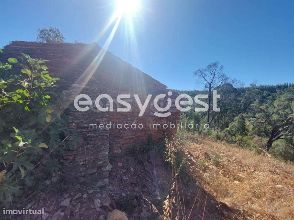 Monte em Ruina em local paradisíaco no Concelho de Odemira - Grande imagem: 2/22