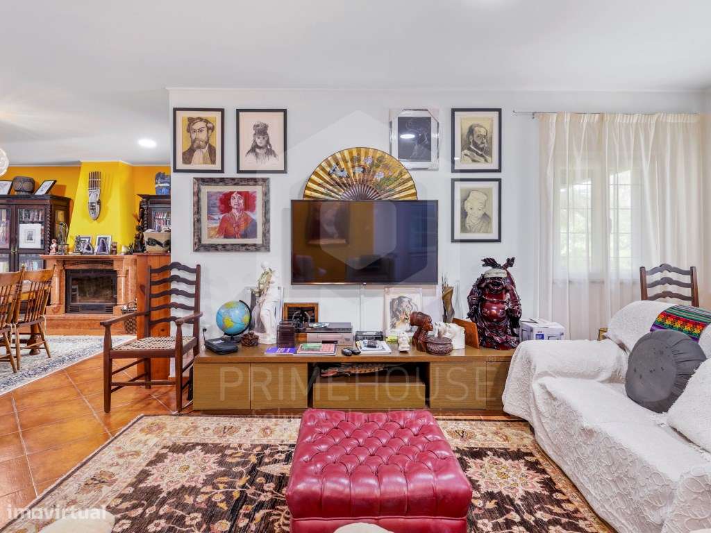 Villa T9 Exclusiva em Ferragudo com Alto Potencial de Rendimento-11