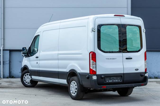 Ford Transit - 13