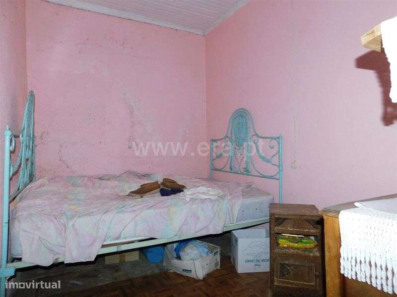 Moradia Geminada T3 / Gouveia, Rio Torto e Lagarinhos - Grande imagem: 4/16