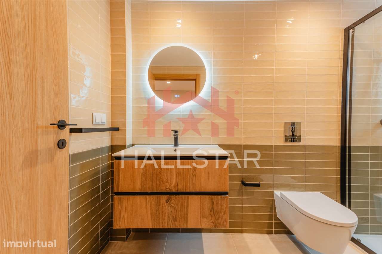 Apartamento T2 Novo / Cozinha Equipada / Vista Castelo de Leiria-12