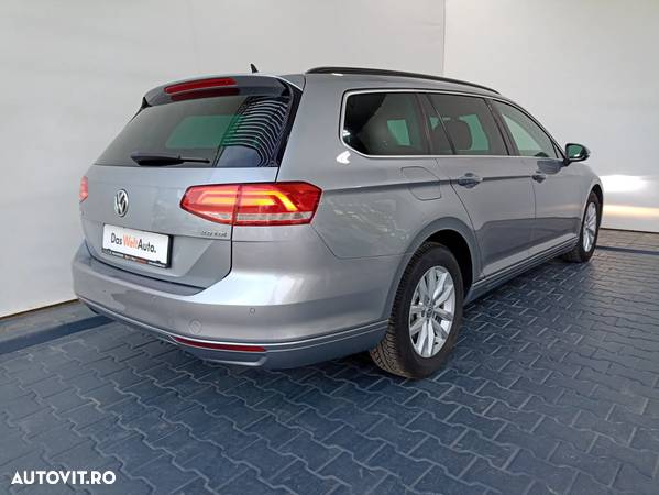 Volkswagen Passat Variant 2.0 TDI DSG Comfortline - 36