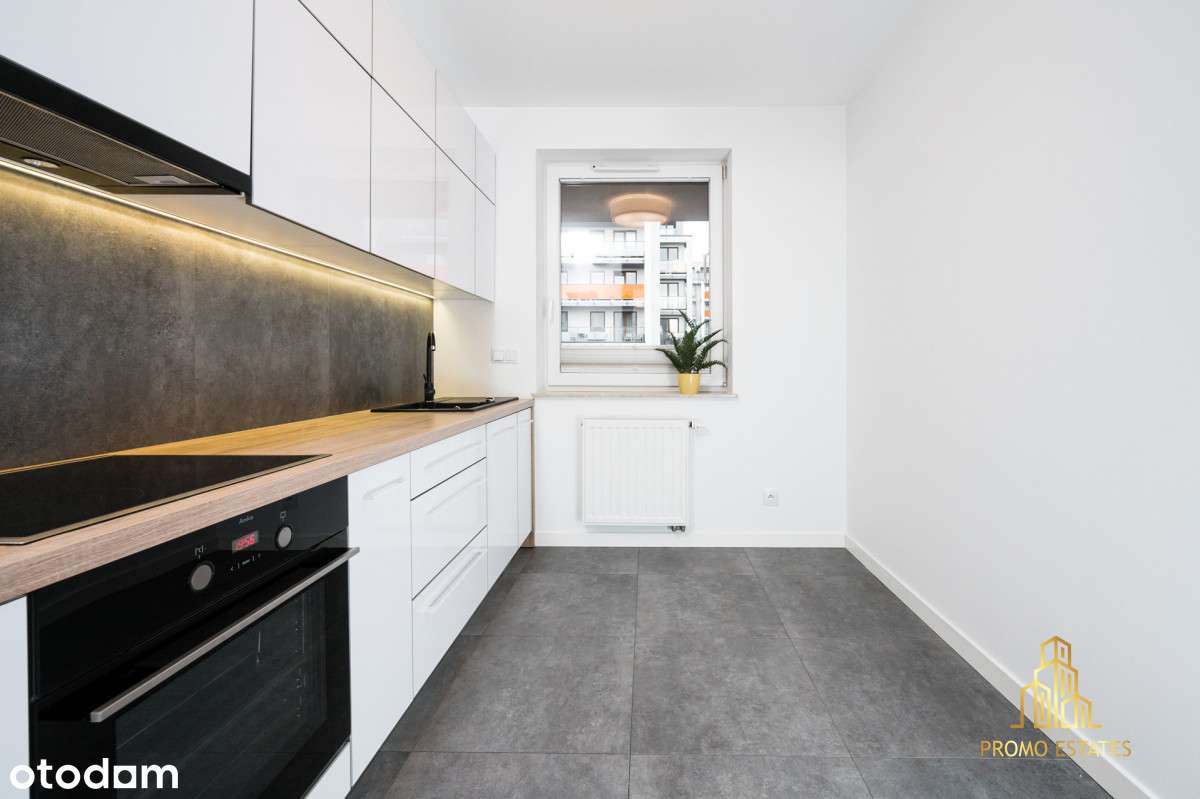 2 osobne pokoje + kuchnia, Przewóz, do wejścia-8